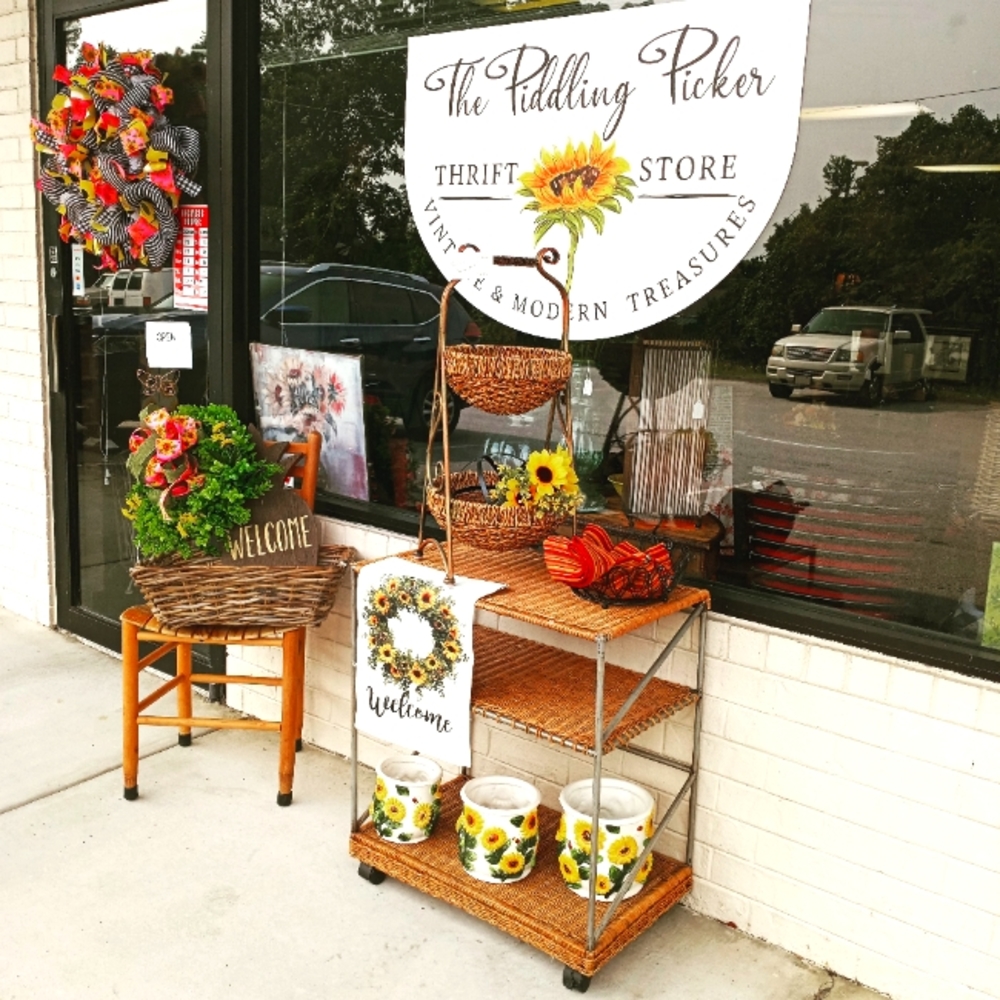Thank you for shopping with me https://www.facebook.com/ThePiddlingPicker/